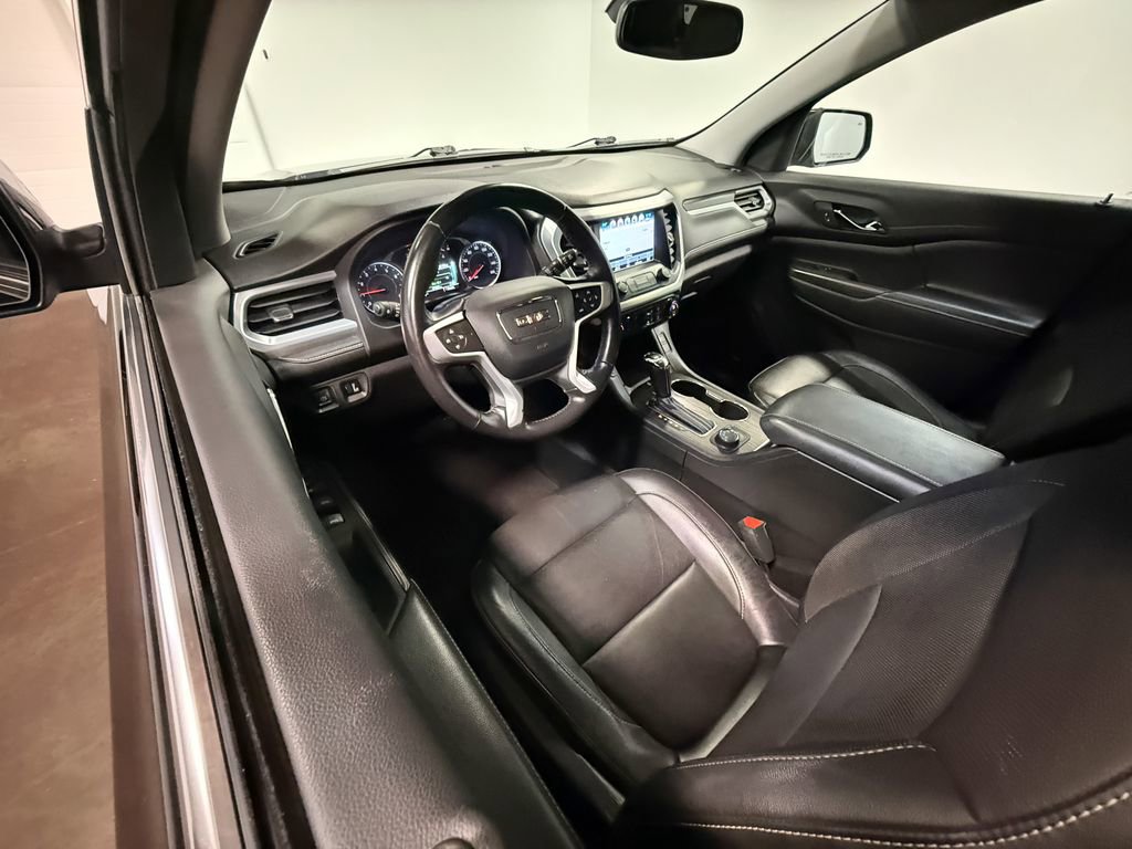 Used 2019 GMC Acadia SLT AWD/4WD image 2