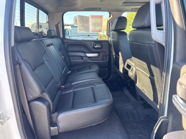 Used 2018 Chevrolet Silverado 1500 LTZ Z71 w/ Redline Edition AWD/4WD image 30