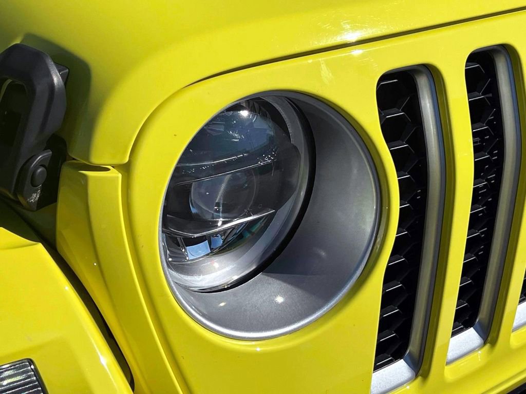 Used 2023 Jeep Wrangler Unlimited Sahara w/ Cold Weather Group image 9