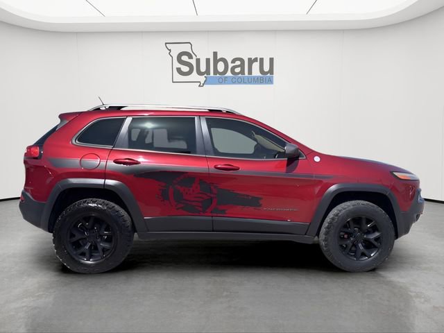 Used 2015 Jeep Cherokee Trailhawk w/ Cold Weather Group image 8