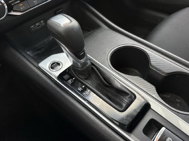 Used 2025 Nissan Altima 2.5 SV AWD/4WD image 20