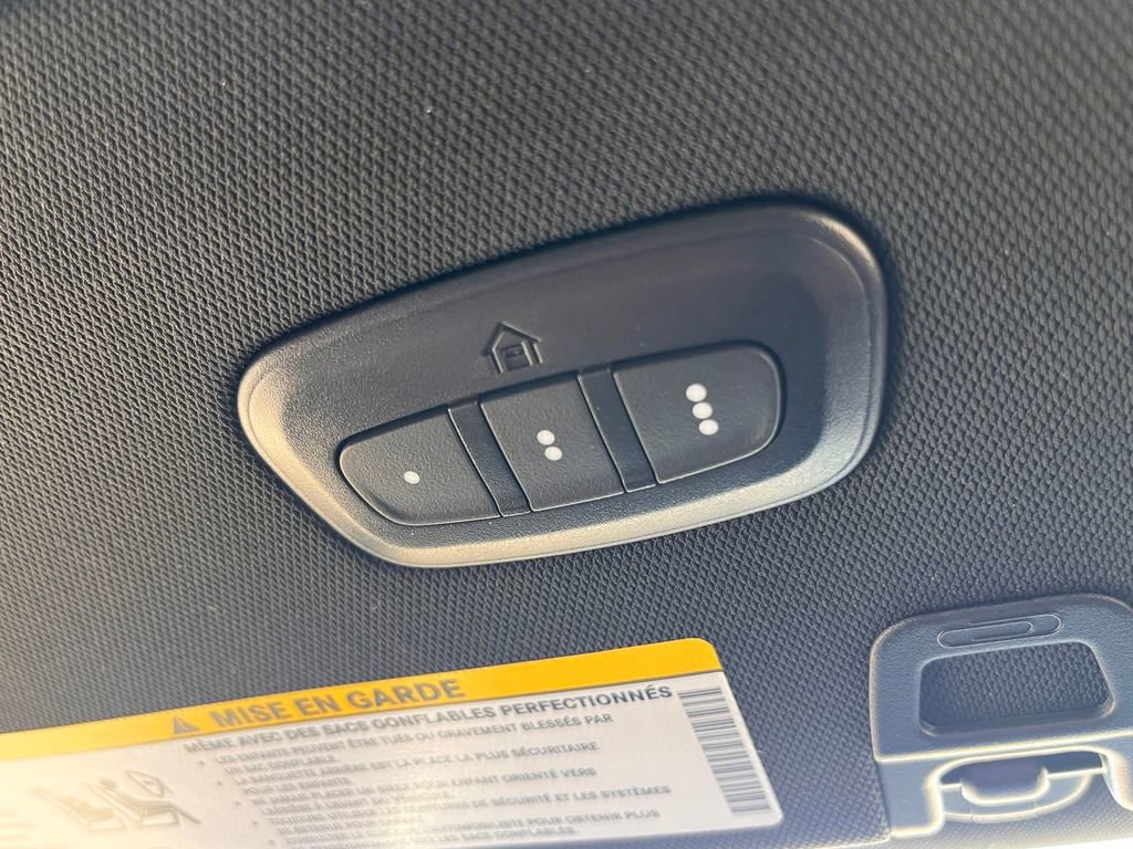 Used 2024 Jeep Grand Cherokee Limited image 30