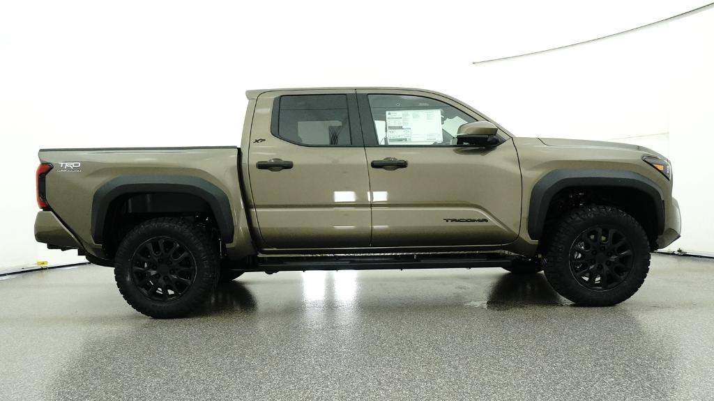 New 2026 Toyota Tacoma TRD Off-Road AWD/4WD image 30