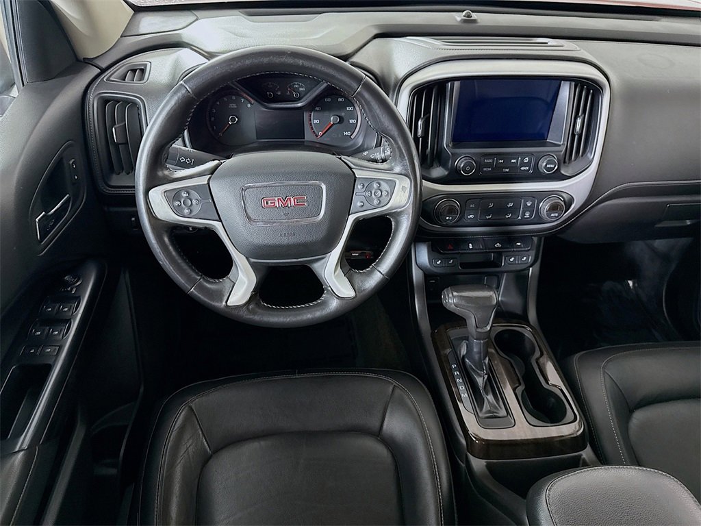 Used 2015 GMC Canyon SLT image 3