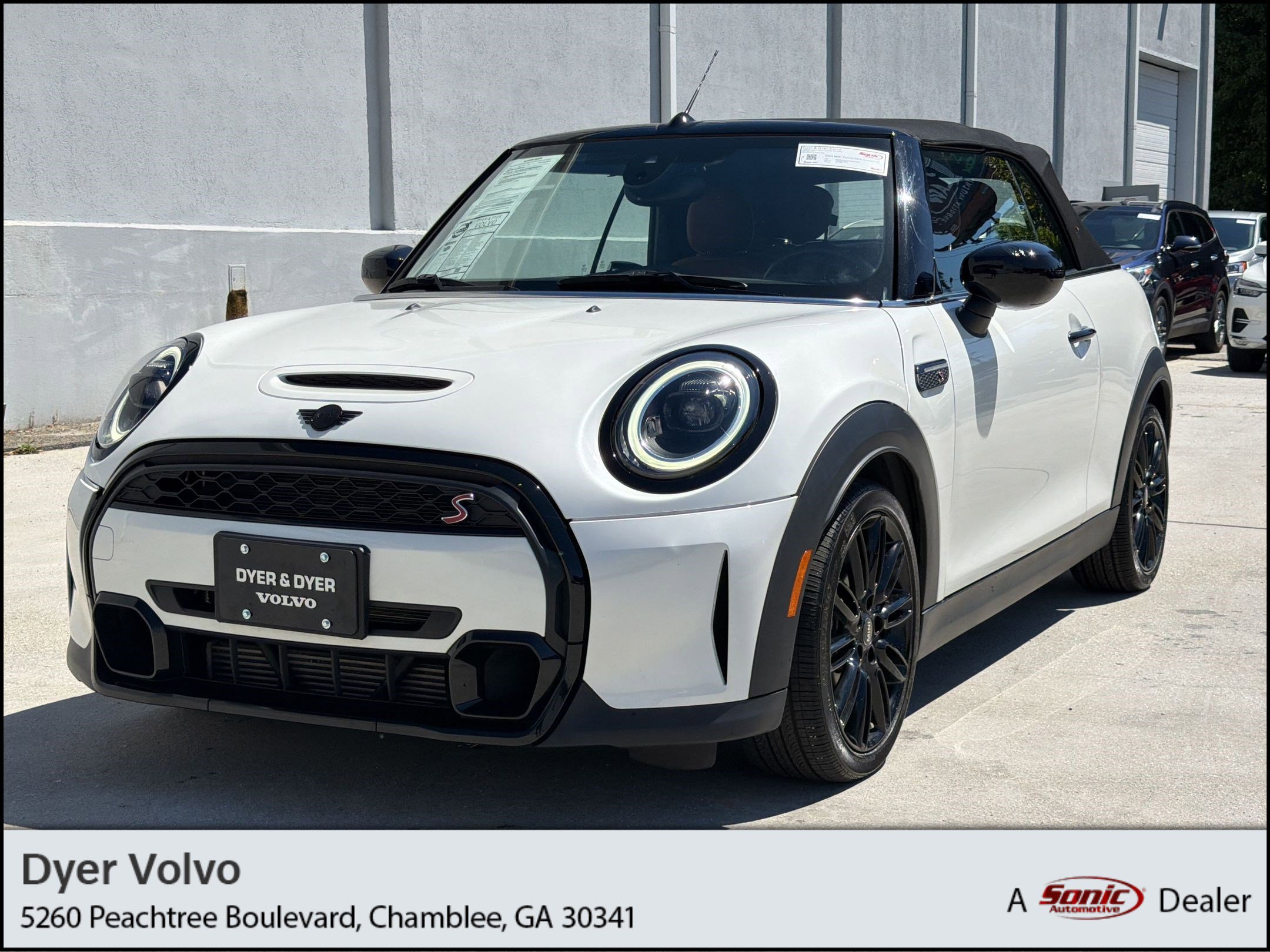 Used 2024 MINI Cooper S w/ Signature Upholstery Package FWD image 1