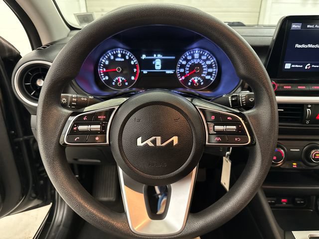 Used 2023 Kia Forte LXS FWD image 15