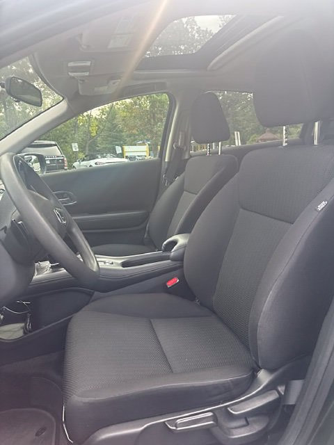 Used 2016 Honda HR-V EX image 7