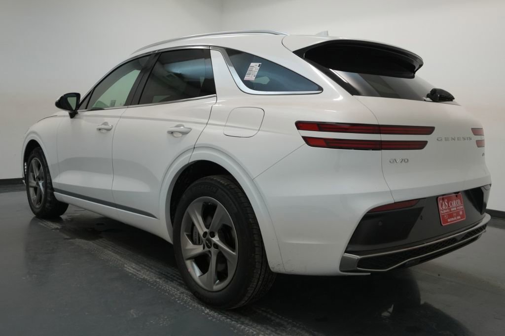 New 2026 Genesis GV70 2.5T image 8
