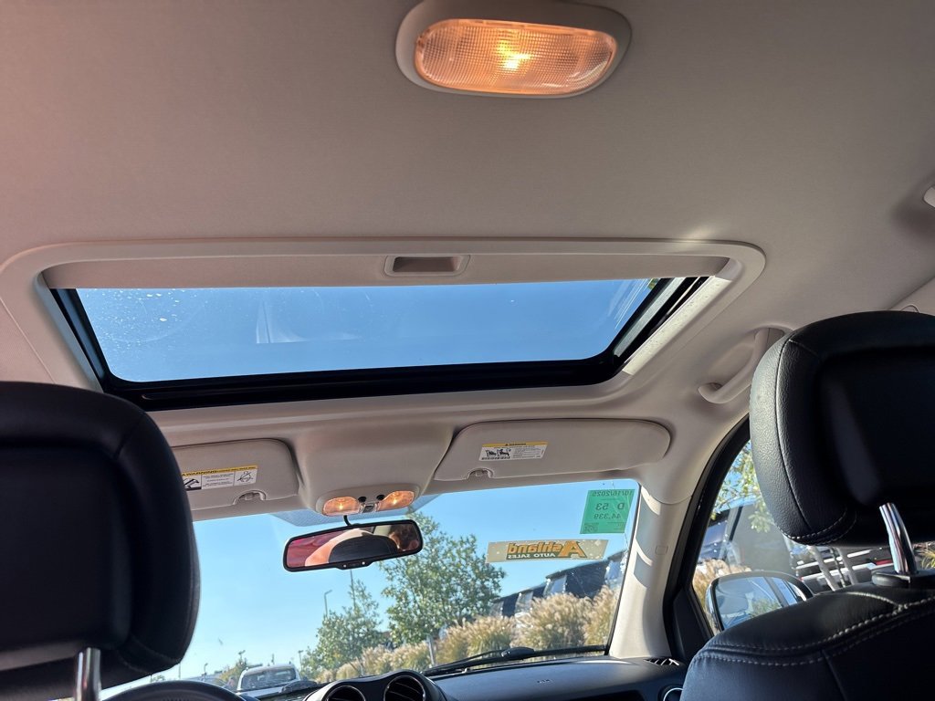 Used 2017 Jeep Compass High Altitude image 32