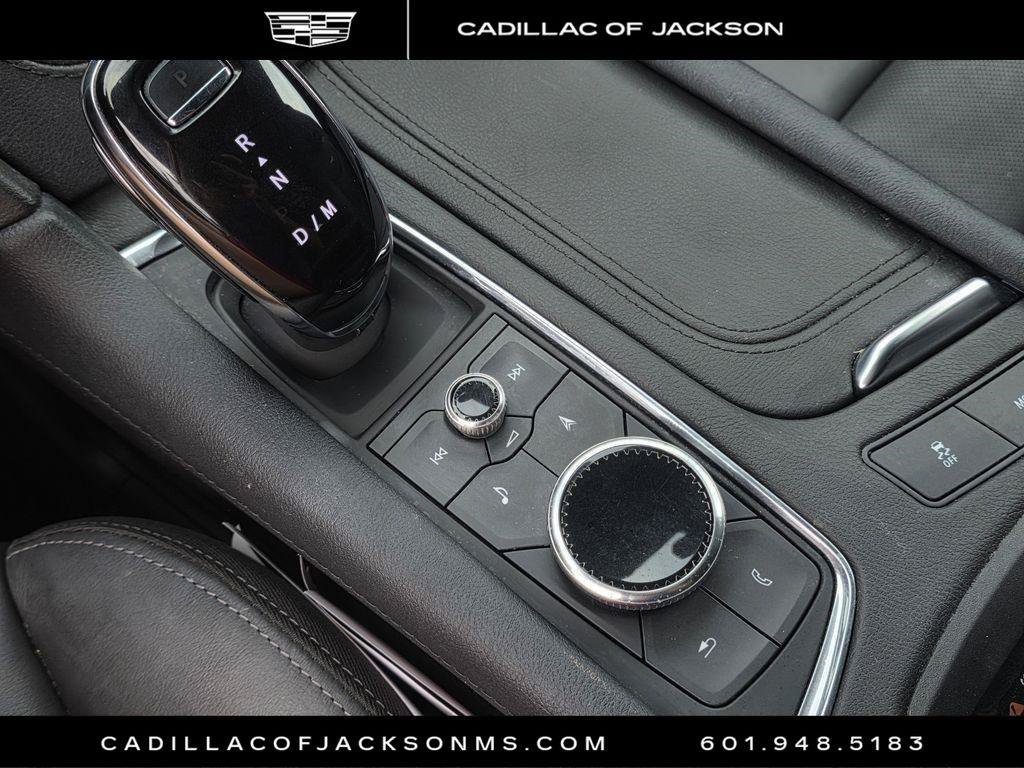 Certified 2024 Cadillac XT5 Premium Luxury FWD image 18