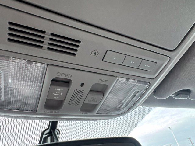 Used 2017 Honda Pilot EX-L image 24