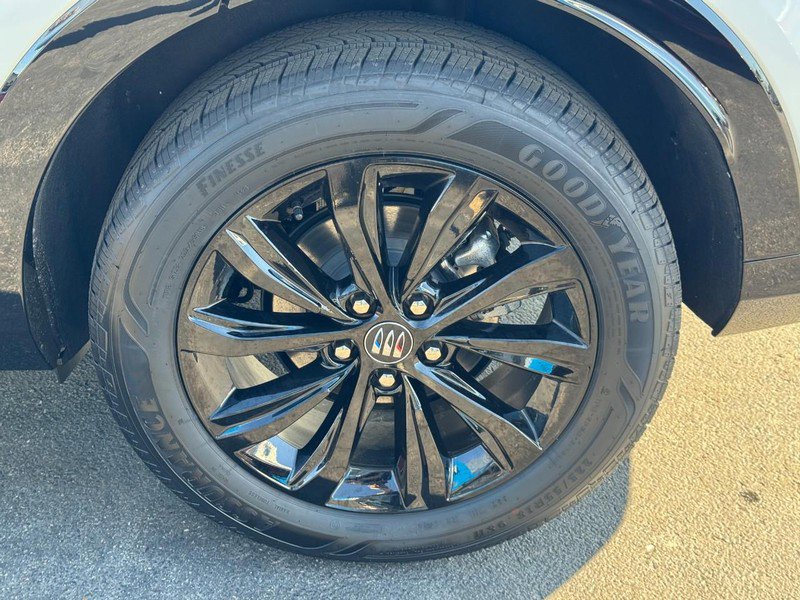 Used 2025 Buick Envista Sport Touring w/ Convenience I Package image 7