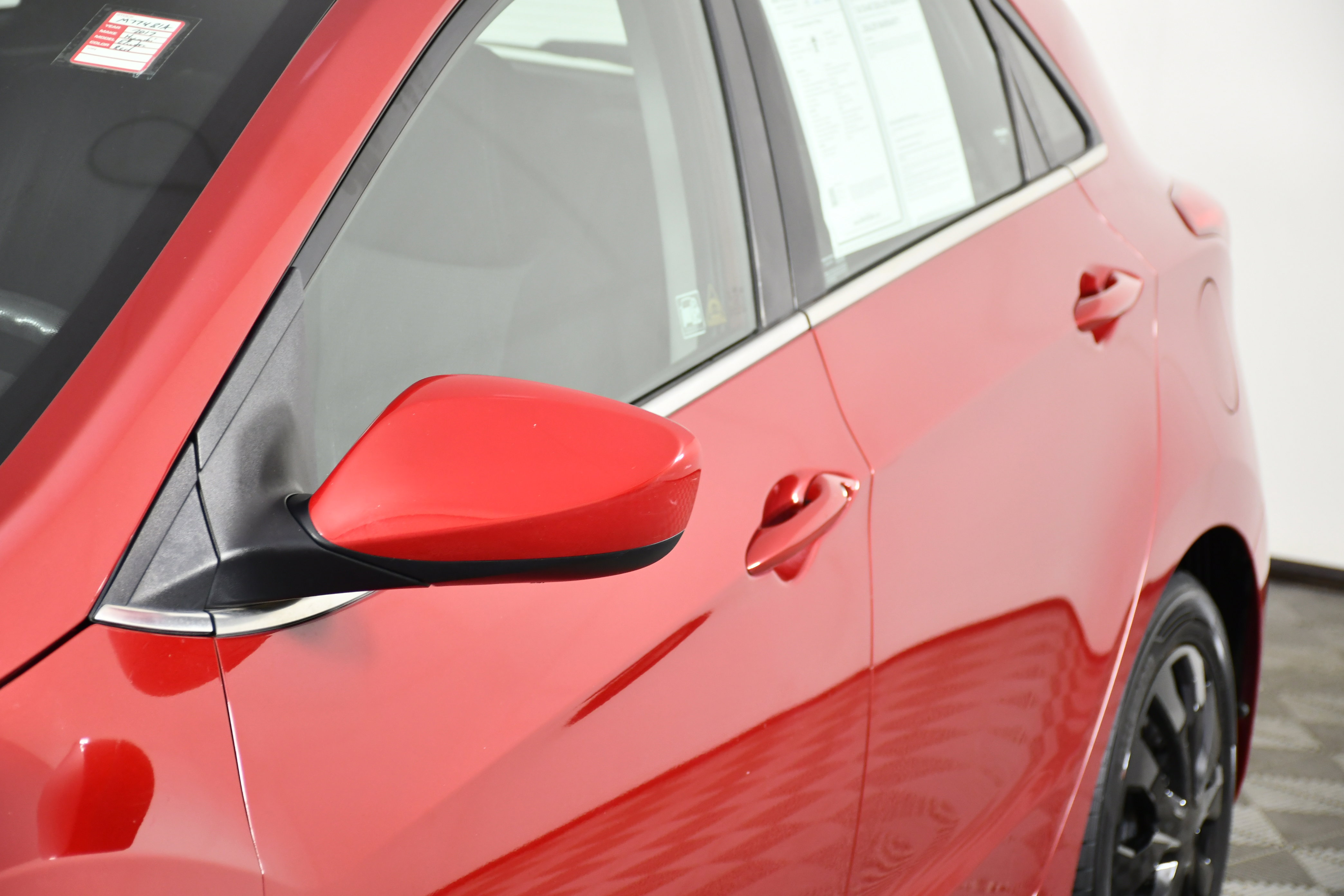 Used 2017 Hyundai Elantra GT image 13