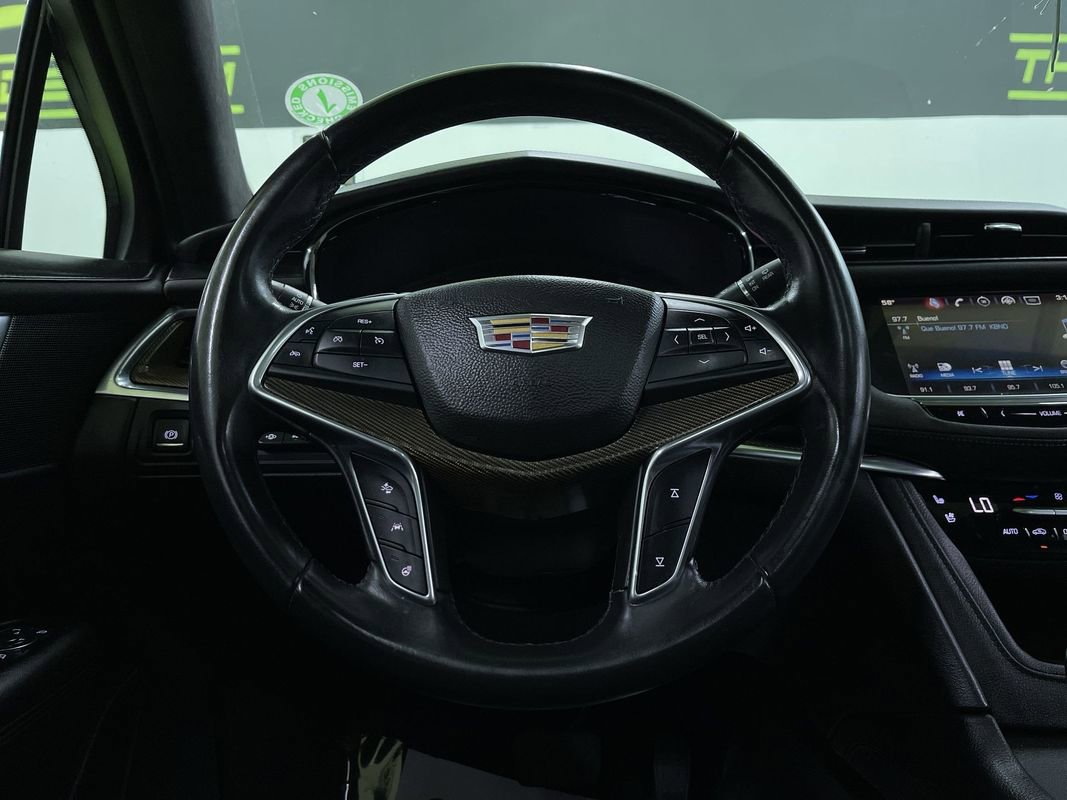 Used 2017 Cadillac XT5 Platinum w/ Driver Assist Package image 20