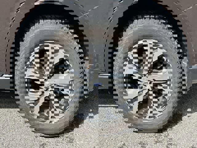 Used 2020 Subaru Outback Touring XT image 5