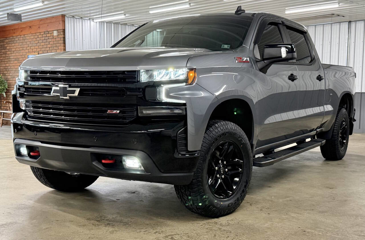 Used 2021 Chevrolet Silverado 1500 LT Trail Boss w/ Convenience Package II image 3