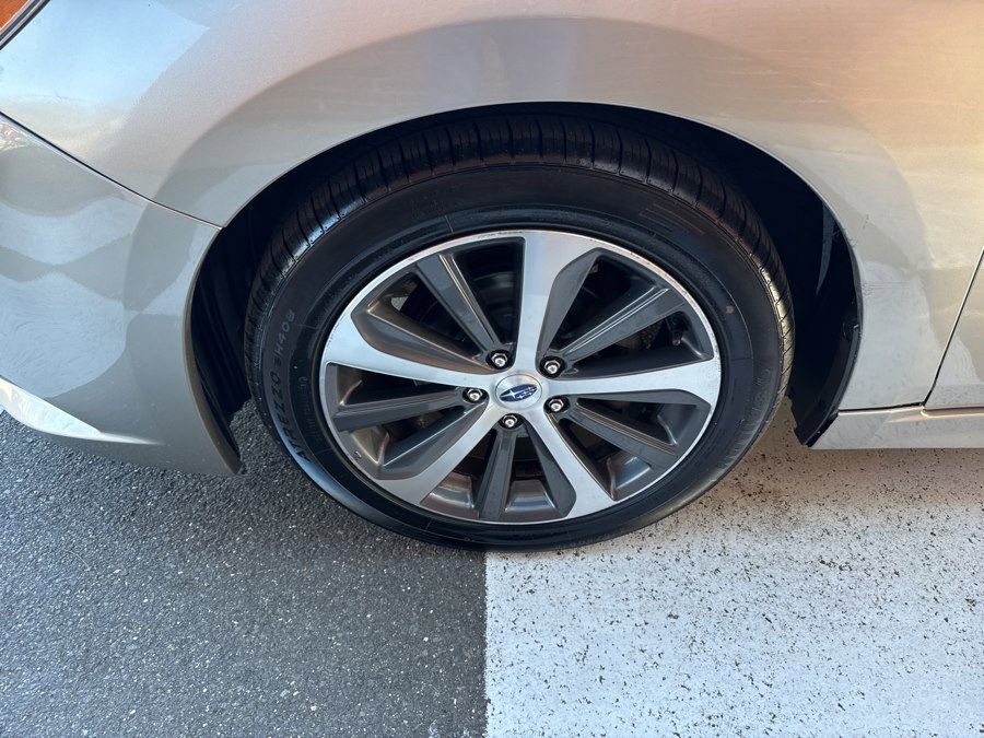 Used 2017 Subaru Legacy 2.5i Limited image 13