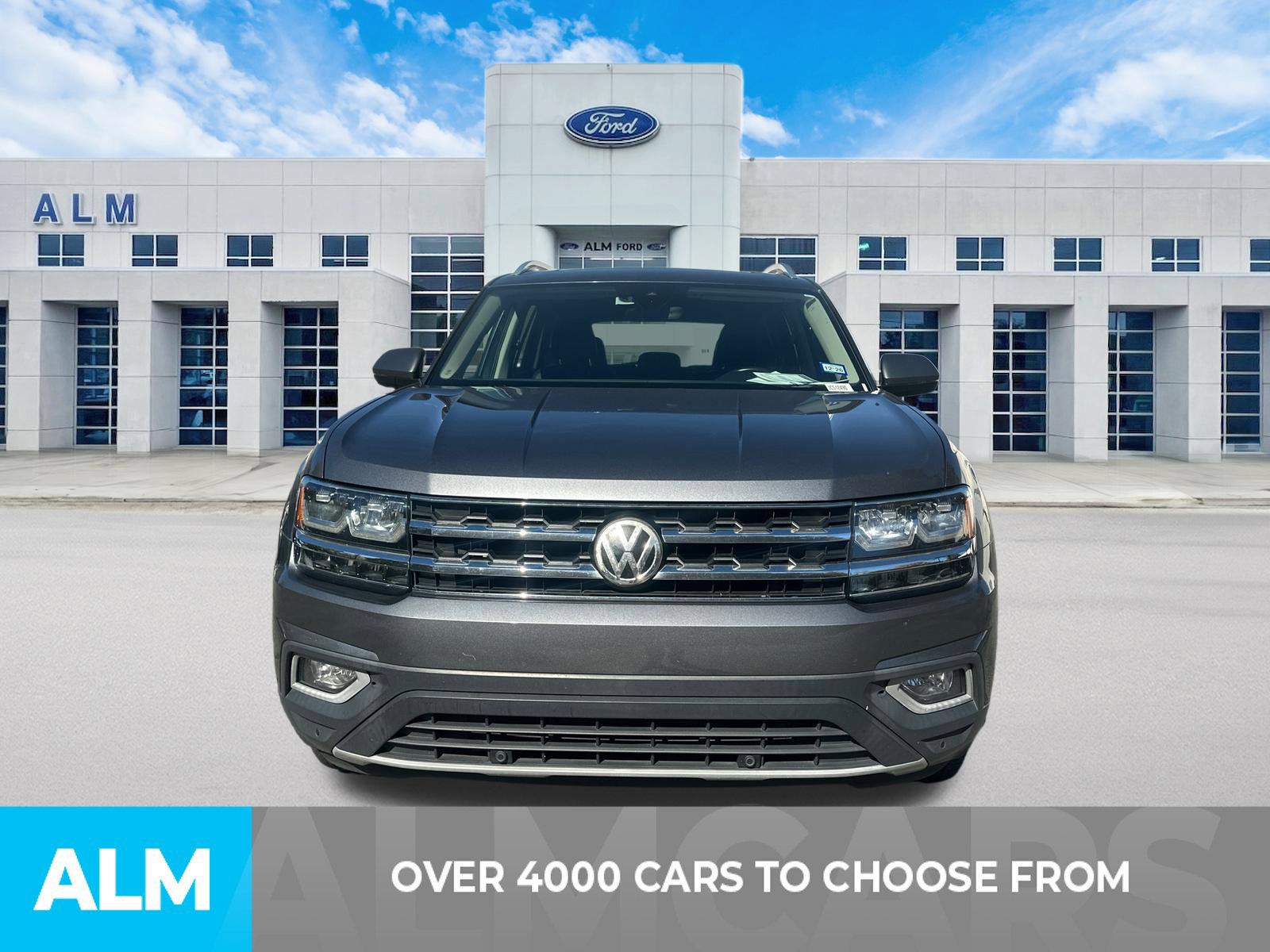 Used 2018 Volkswagen Atlas SEL FWD image 2
