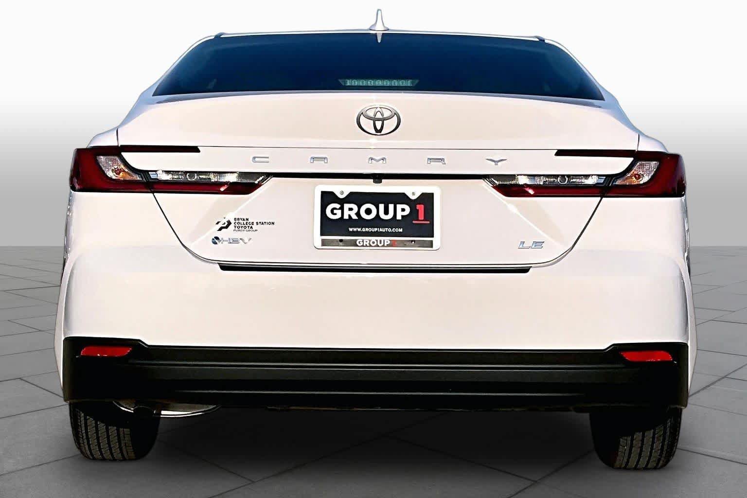 Used 2026 Toyota Camry LE w/ Convenience Package FWD image 5