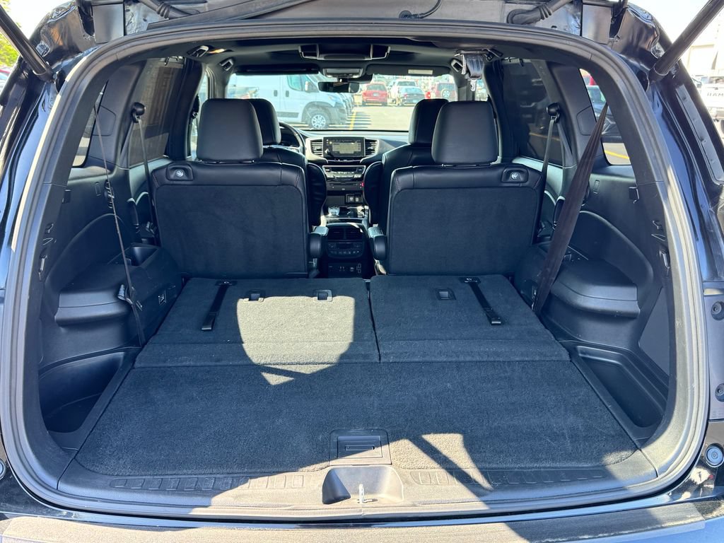 Used 2020 Honda Pilot Black Edition image 19