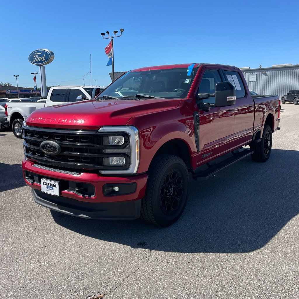 Used 2024 Ford F250 Lariat w/ Black Appearance Package AWD/4WD image 2