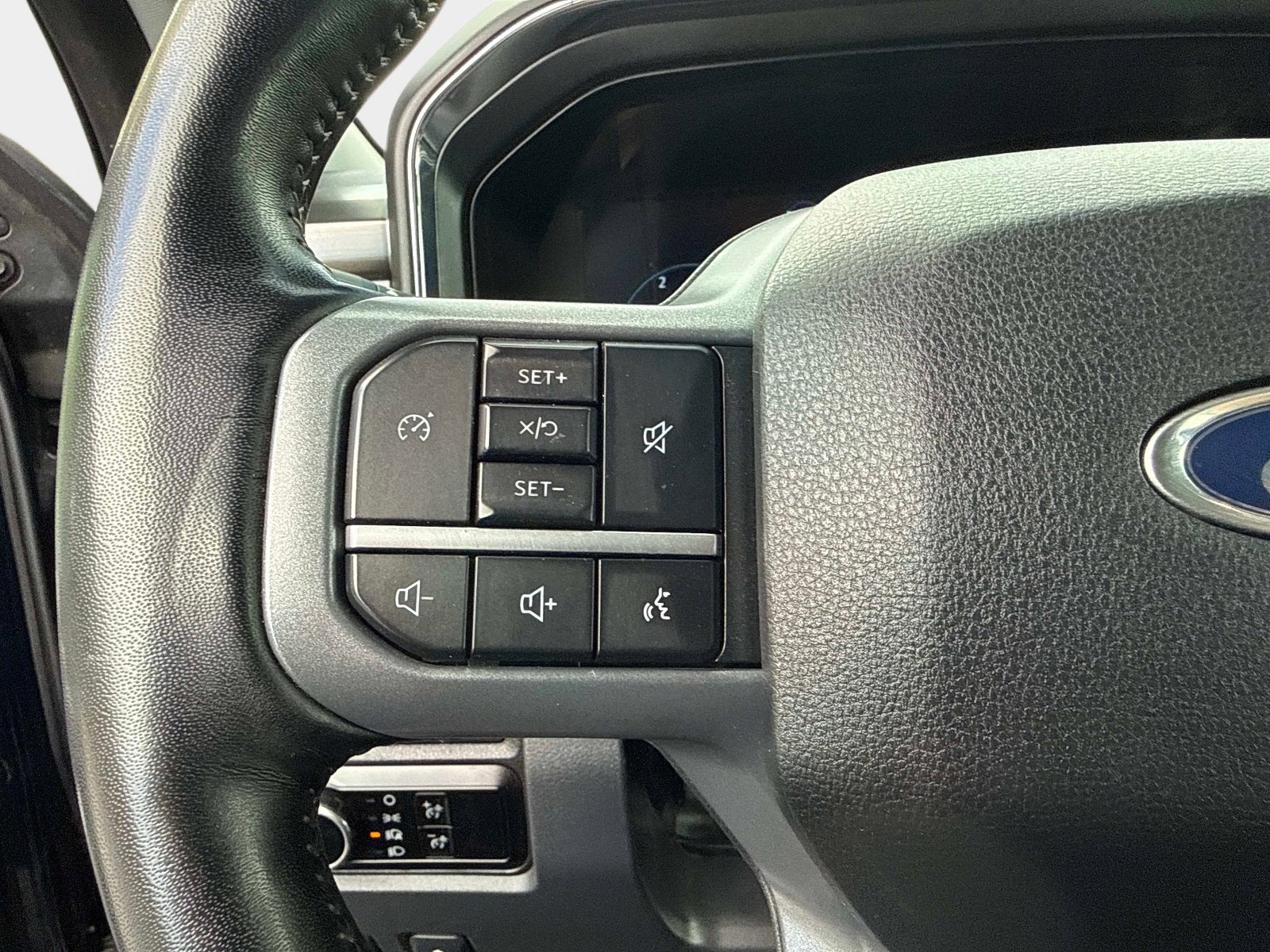 Used 2024 Ford F250 Lariat image 49