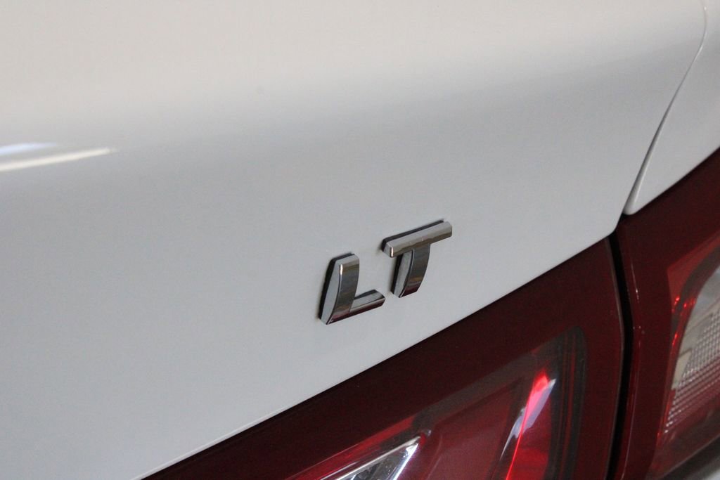 Used 2022 Chevrolet Malibu LT image 43
