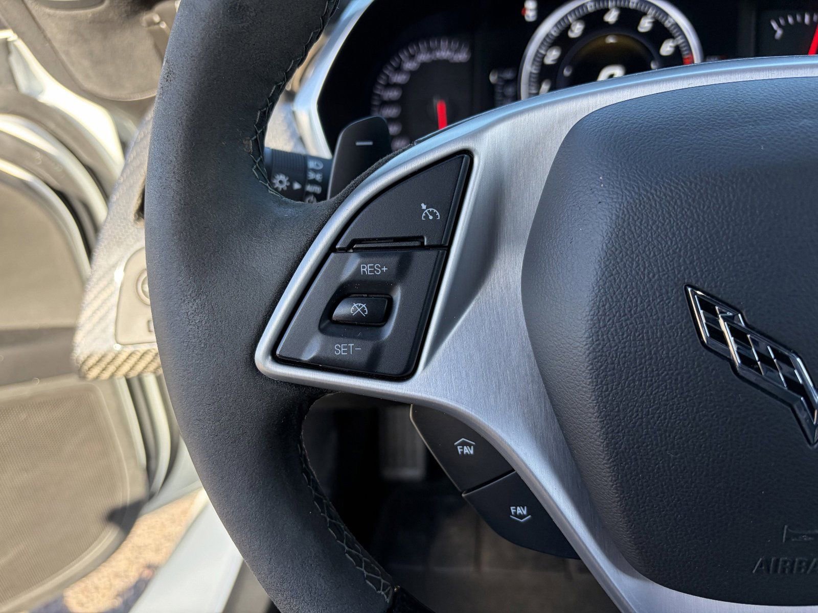 Certified 2019 Chevrolet Corvette ZR1 RWD image 23