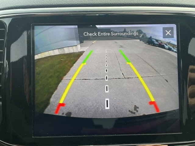 Used 2021 Jeep Grand Cherokee Limited X image 25