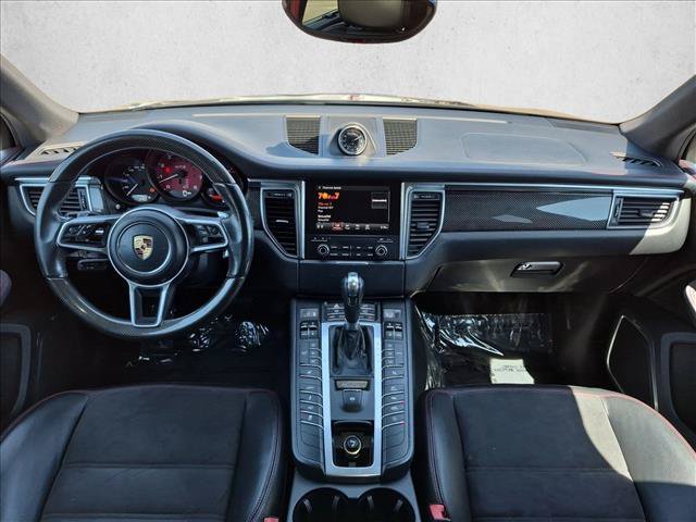 Used 2017 Porsche Macan GTS AWD/4WD image 19