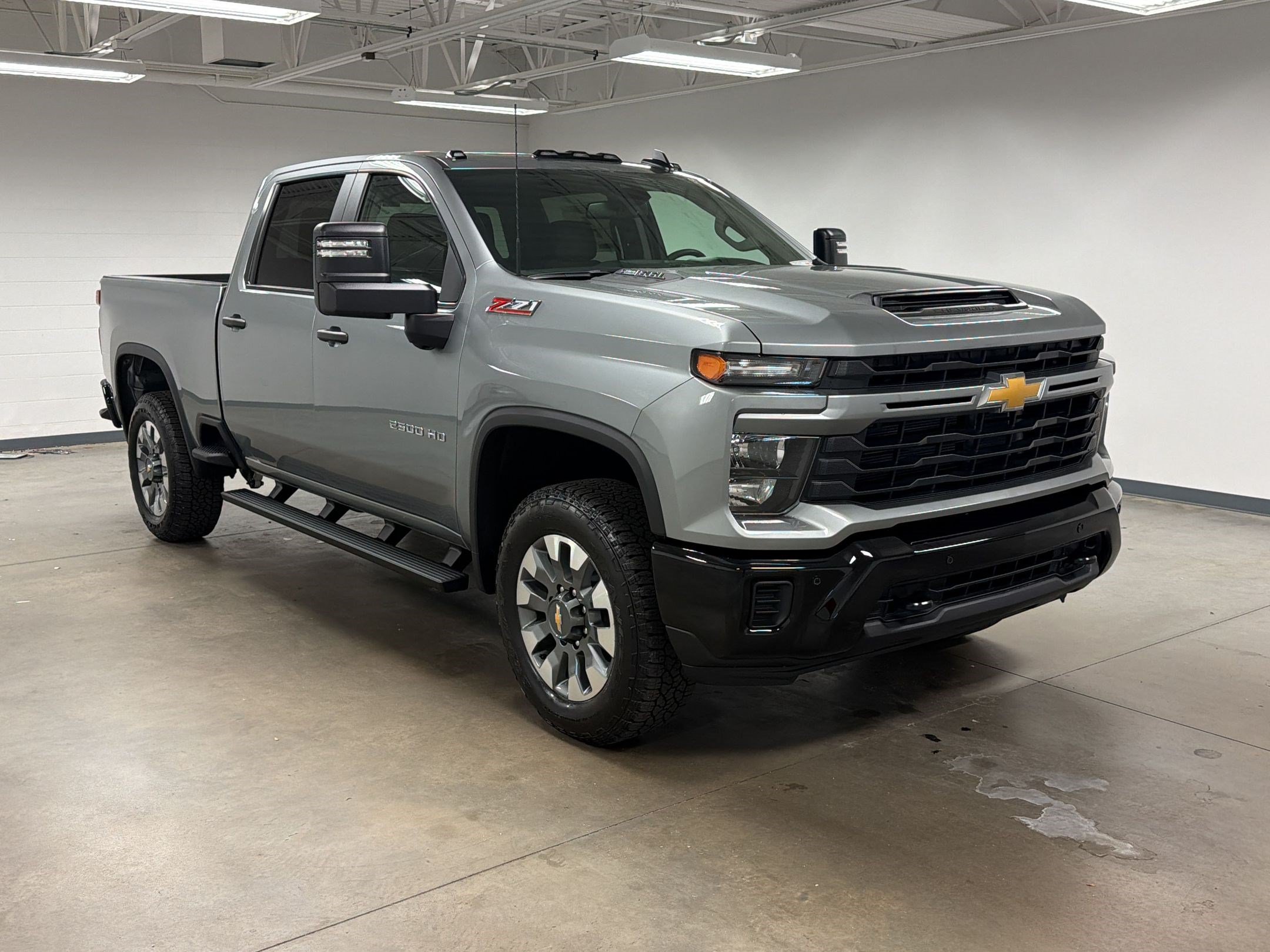 New 2026 Chevrolet Silverado 2500 Custom w/ Custom Value Package AWD/4WD image 6