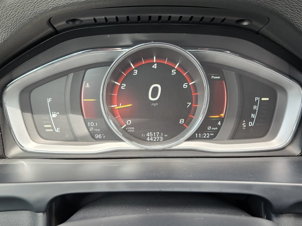 Used 2018 Volvo V60 T5 Cross Country w/ Convenience Package AWD/4WD image 7