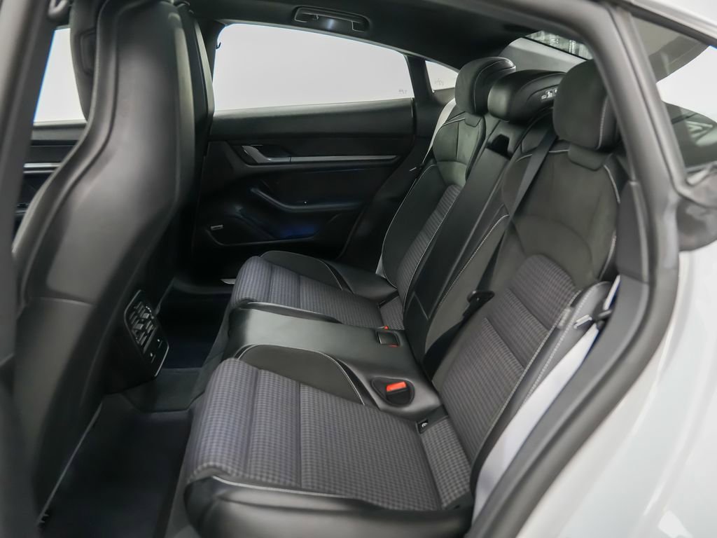 Certified 2025 Porsche Taycan AWD/4WD image 19