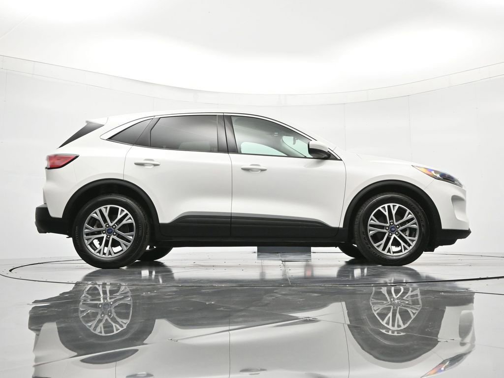 Used 2022 Ford Escape SEL w/ Technology Package image 39