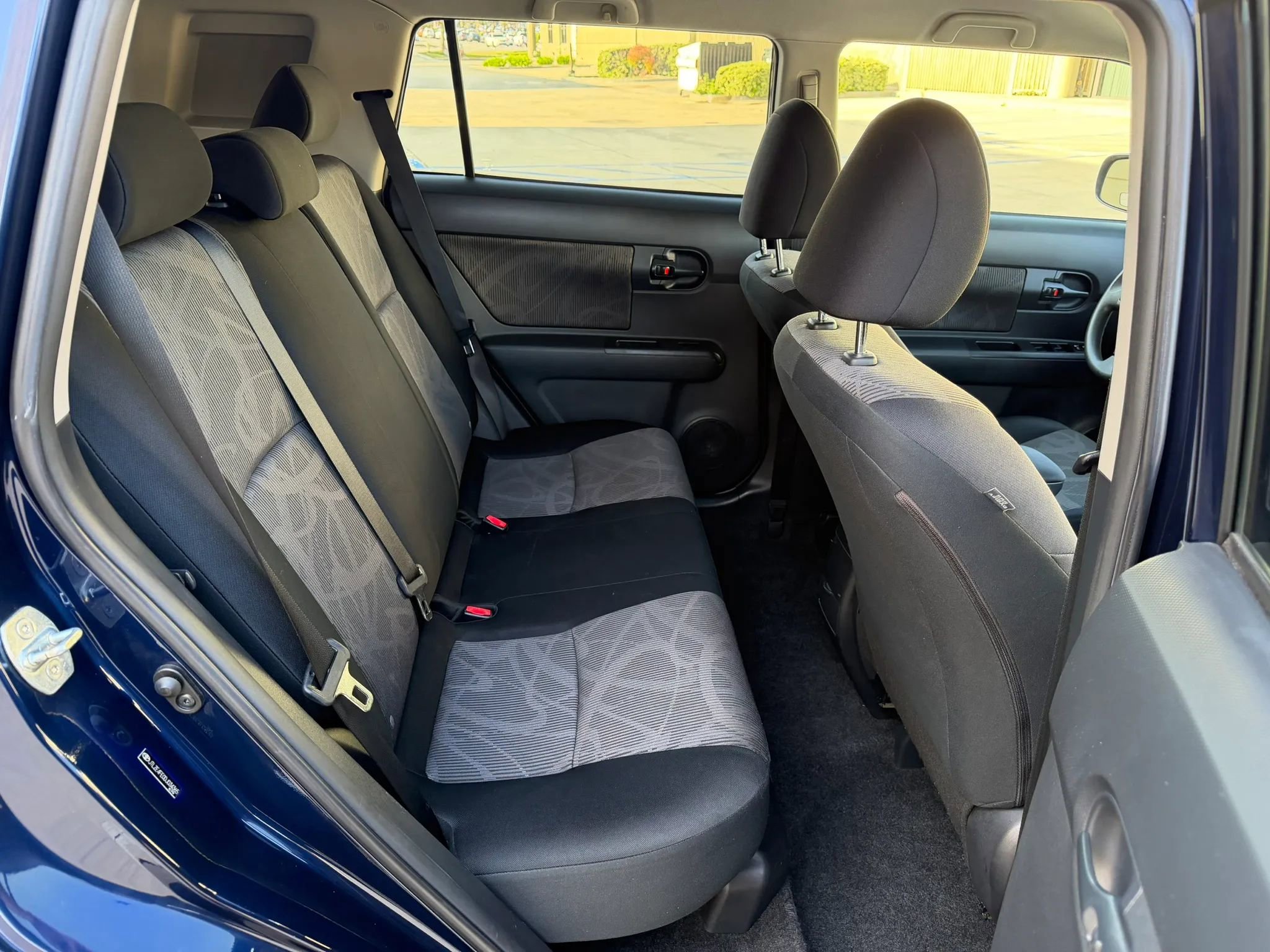Used 2013 Scion xB FWD image 16