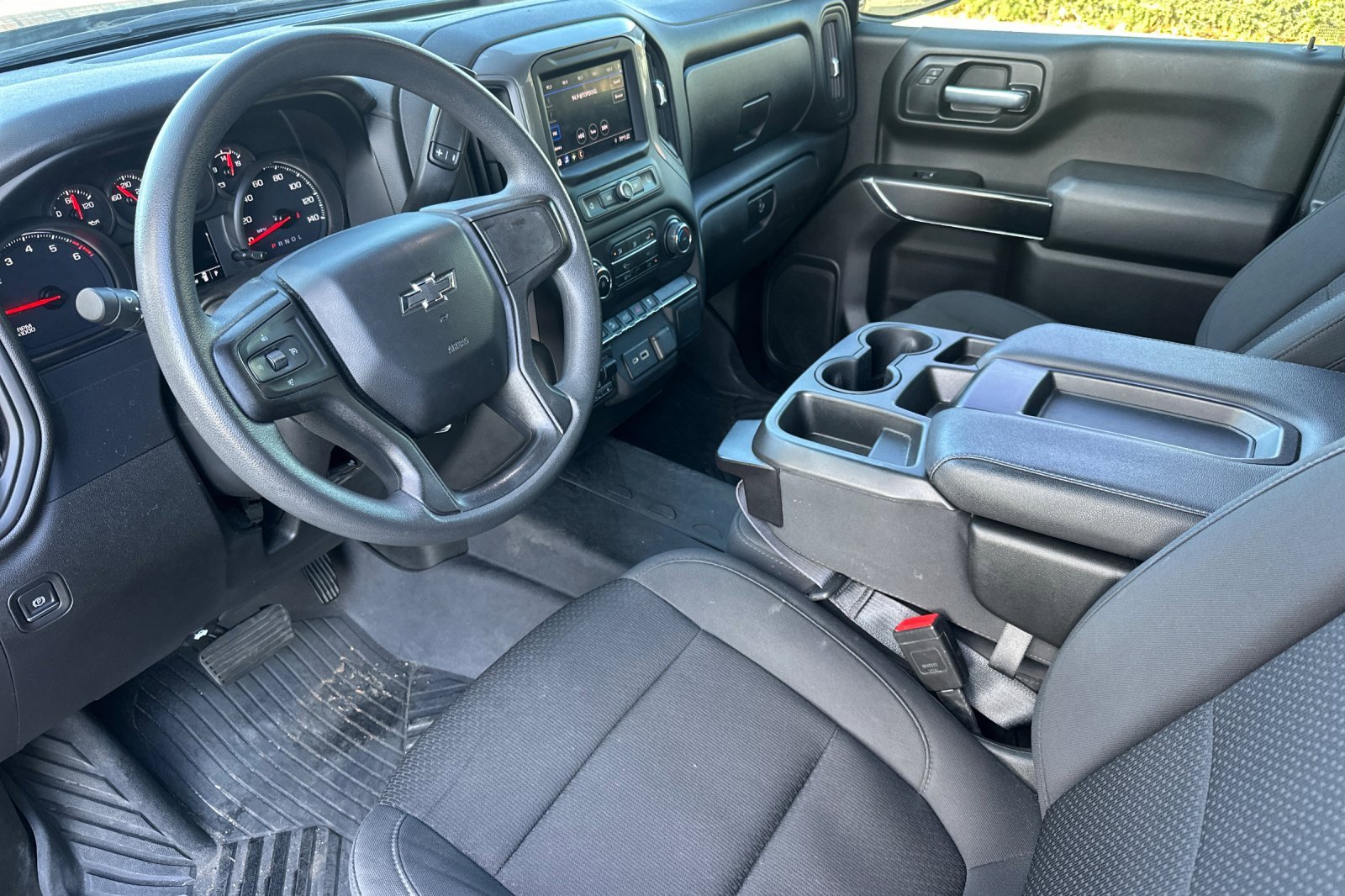 Used 2021 Chevrolet Silverado 1500 Custom Trail Boss w/ Midnight Edition image 10