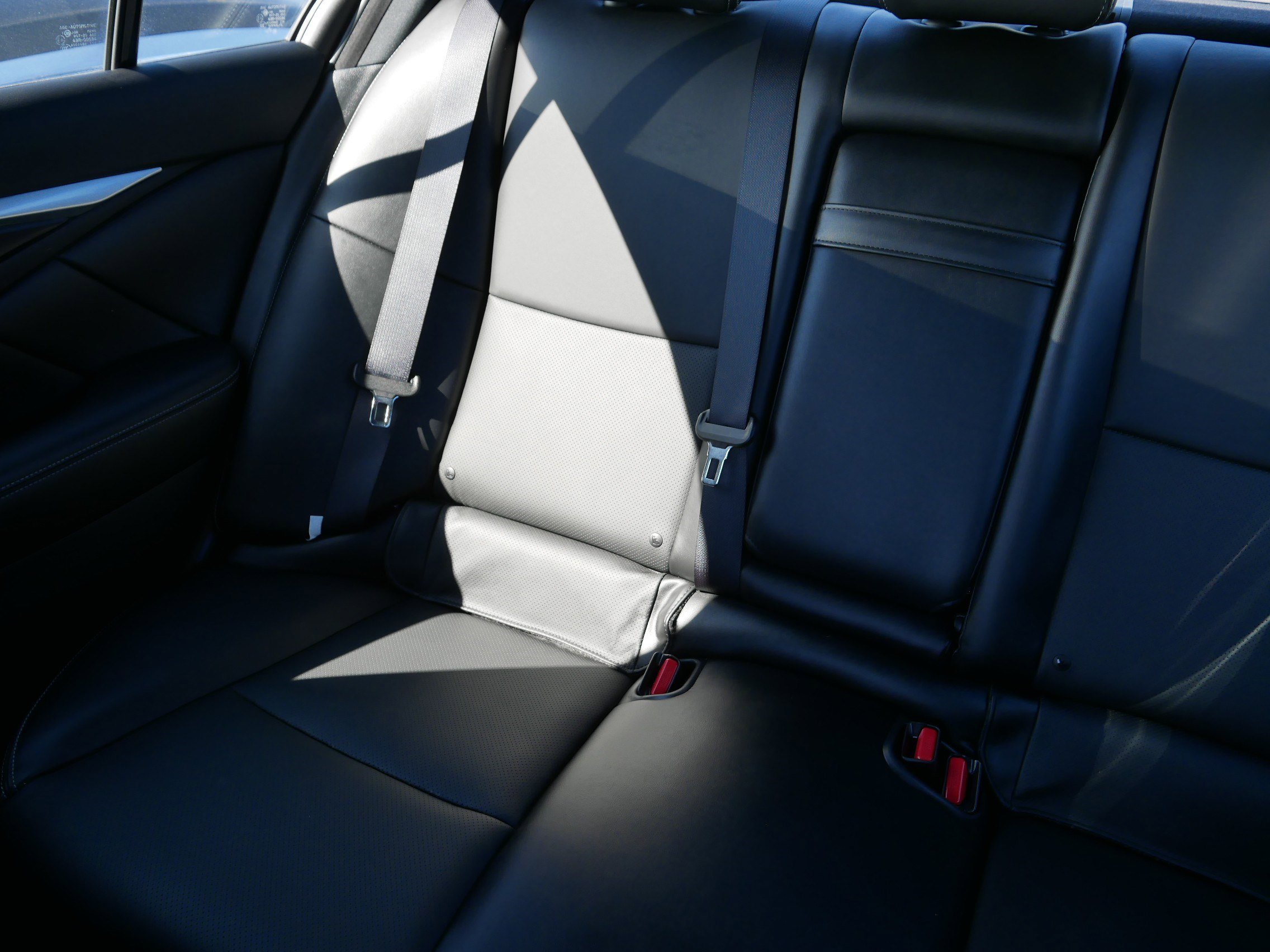 Certified 2023 INFINITI Q50 Sensory image 12