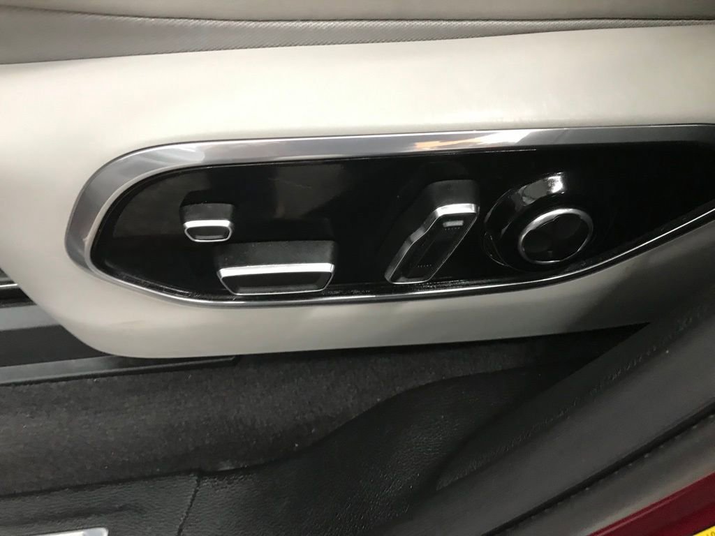 Used 2021 Jeep Grand Cherokee L Overland w/ Luxury Tech Group IV image 13