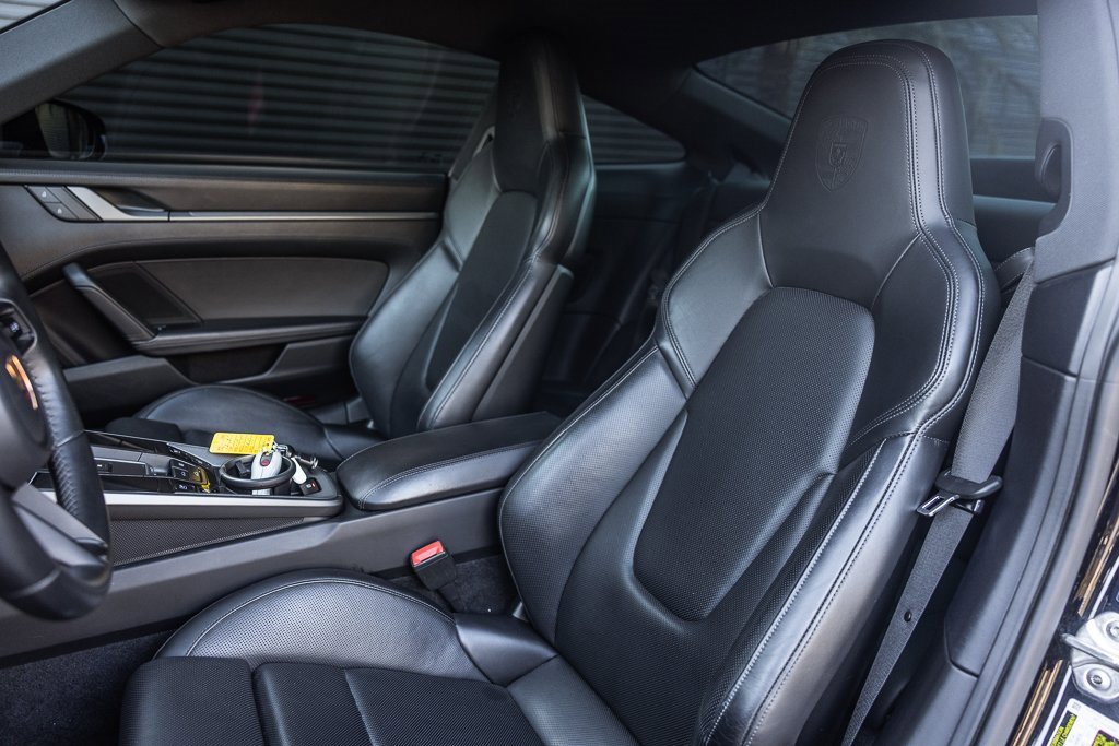 Certified 2022 Porsche 911 Carrera 4S image 5