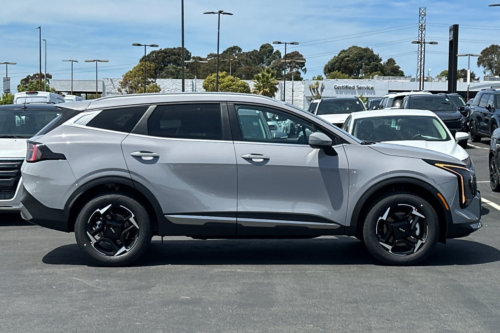 New 2026 Kia Sportage EX AWD/4WD image 3