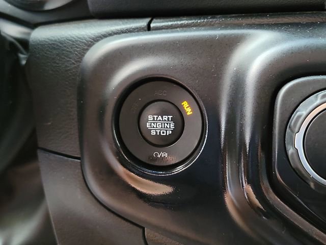 Used 2022 Jeep Wrangler Unlimited Sahara image 29