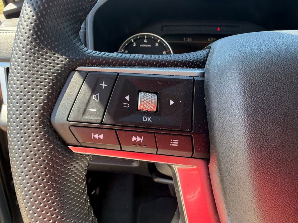 Used 2025 Mitsubishi Outlander SE image 33