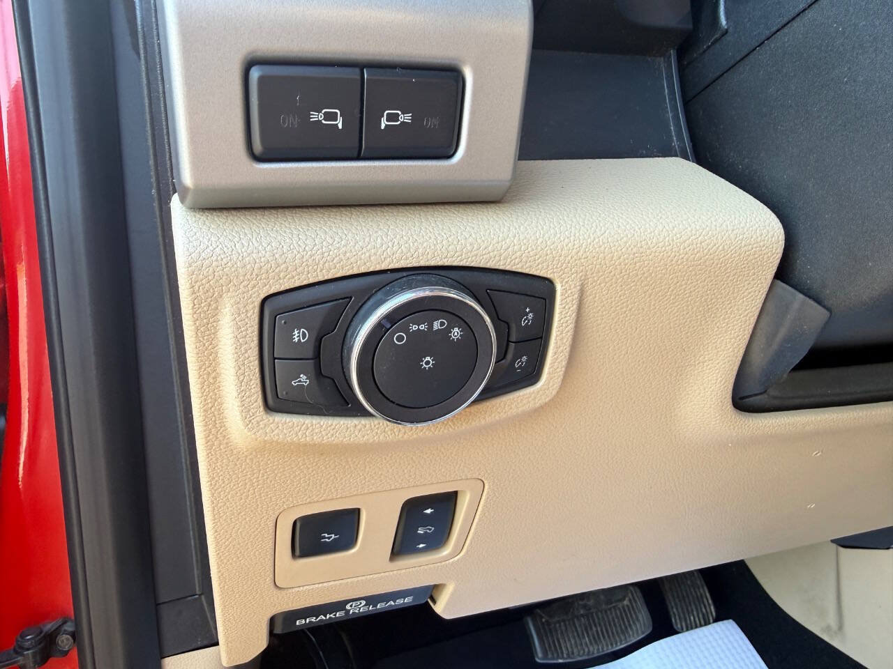 Used 2019 Ford F250 Lariat w/ Lariat Ultimate Package AWD/4WD image 29