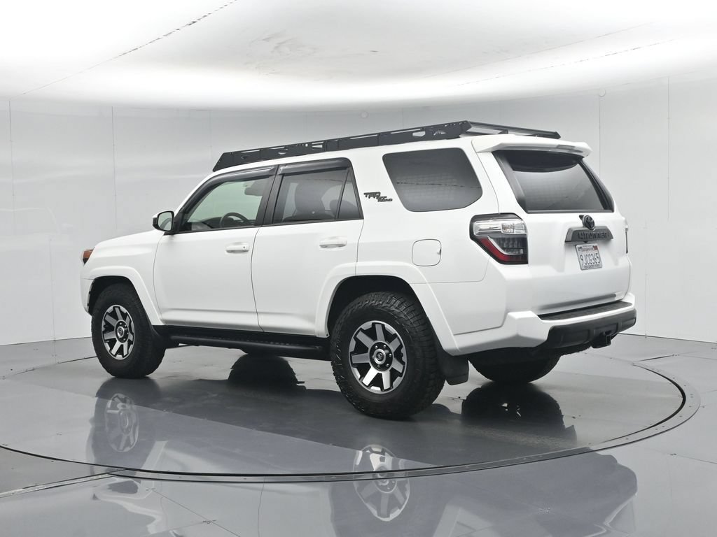 Used 2022 Toyota 4Runner TRD Off-Road AWD/4WD image 6