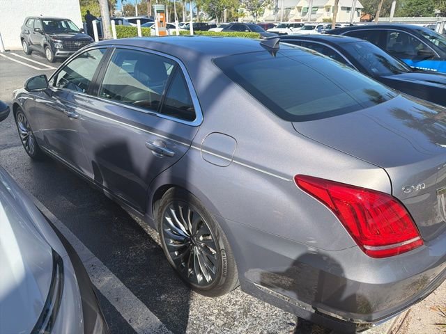 Used 2018 Genesis G90 5.0 Ultimate image 4