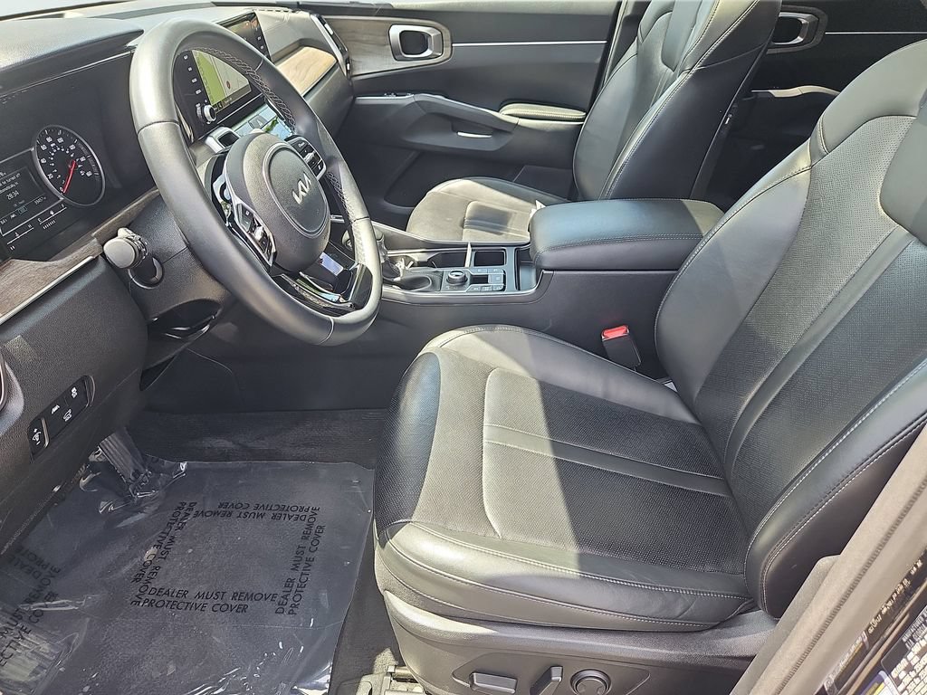 Certified 2023 Kia Sorento X-Line EX AWD/4WD image 32