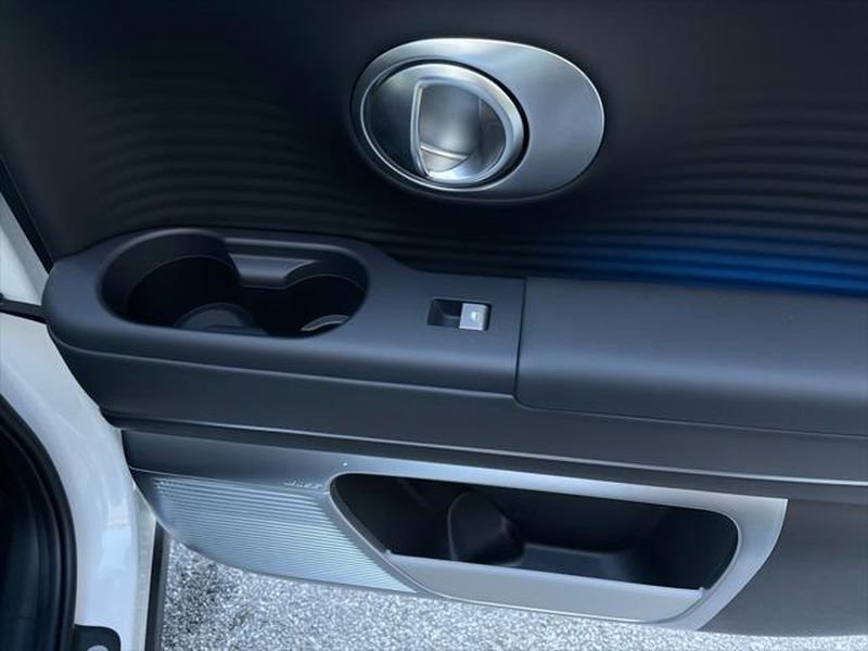 New 2026 Hyundai Ioniq 9 Limited image 22