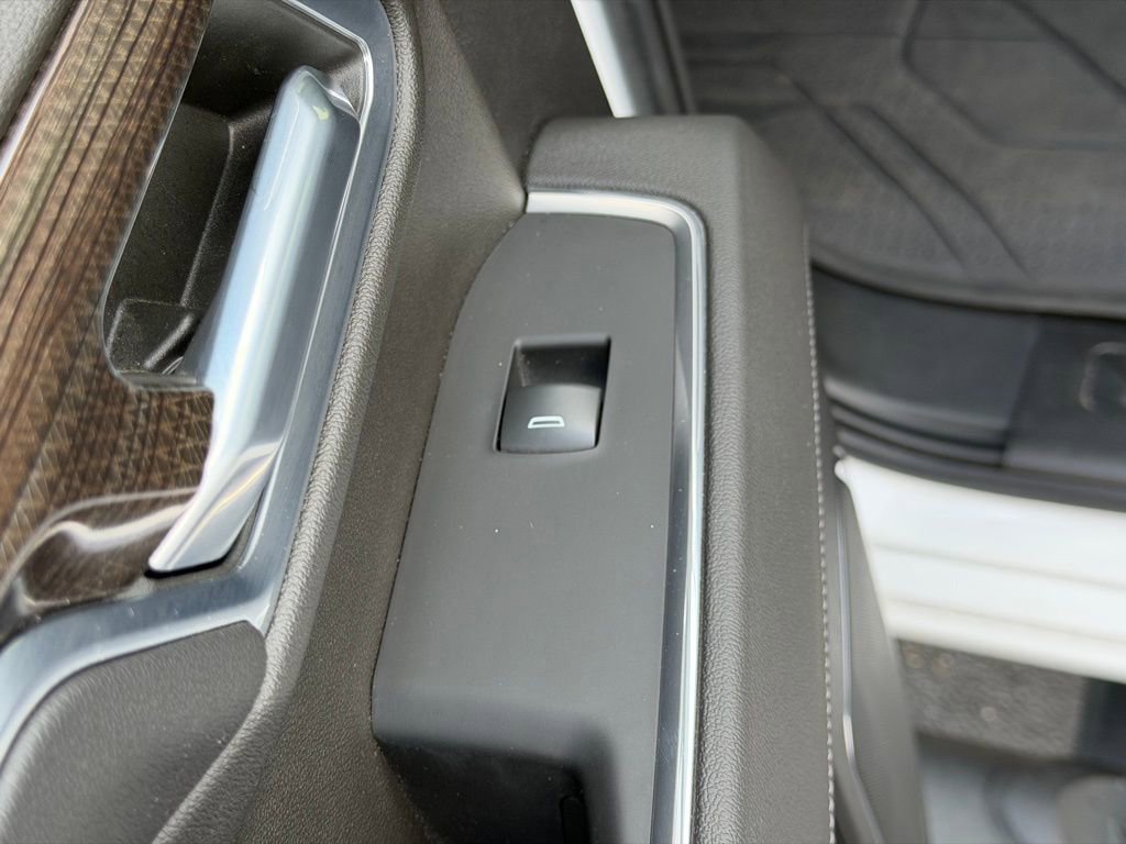 Used 2022 Chevrolet Silverado 1500 RST w/ Convenience Package II image 19