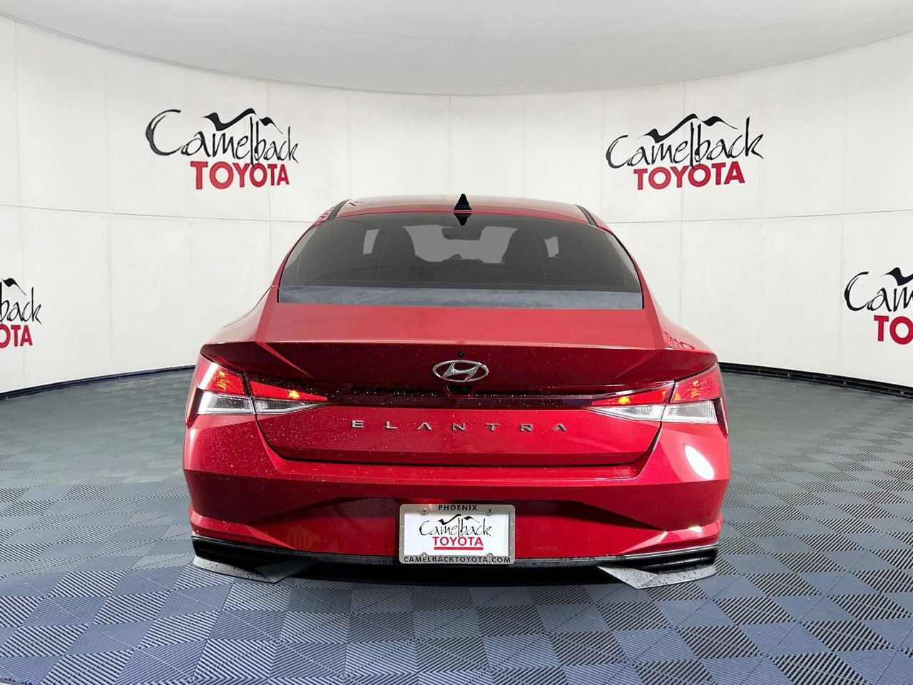 Used 2023 Hyundai Elantra SEL FWD image 7