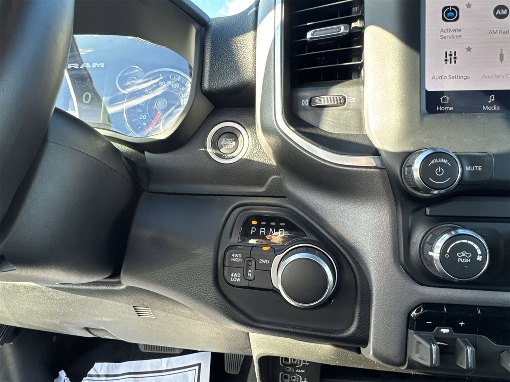 Used 2024 RAM 2500 Big Horn w/ Bed Utility Group image 19